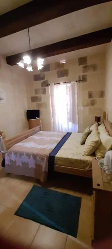 Ta Gorg Bed and Breakfast Qala Εξωτερικό φωτογραφία