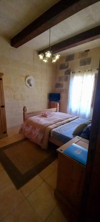 Ta Gorg Bed and Breakfast Qala Εξωτερικό φωτογραφία