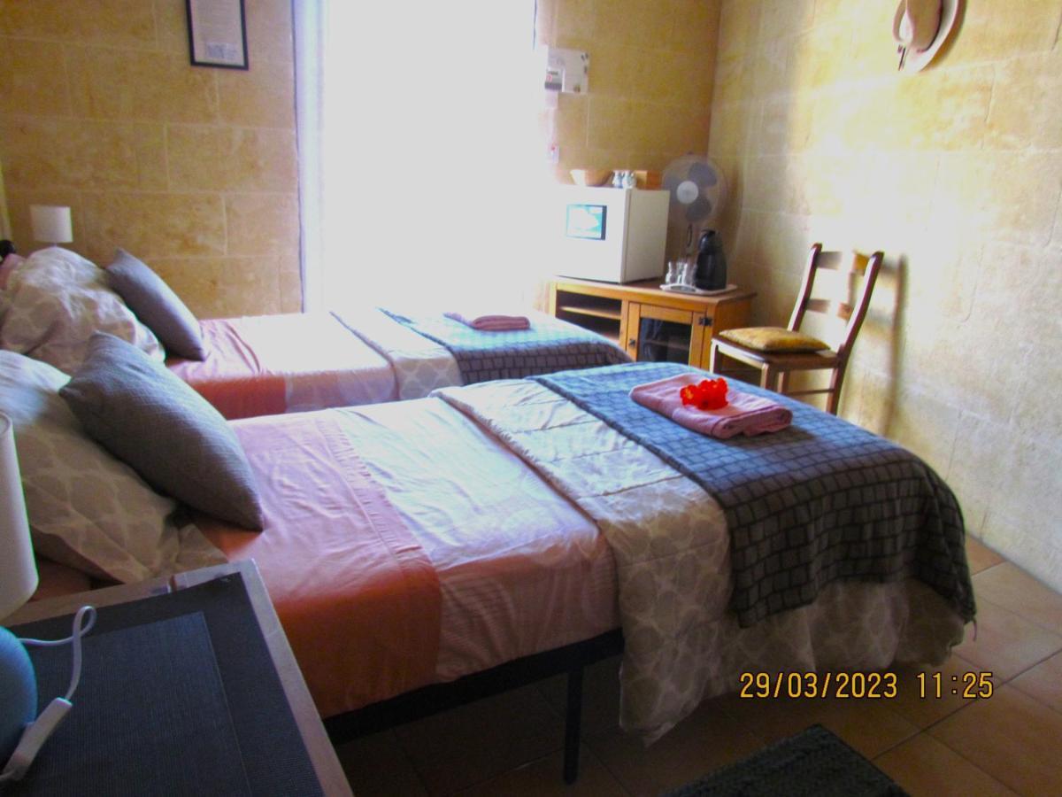 Ta Gorg Bed and Breakfast Qala Εξωτερικό φωτογραφία